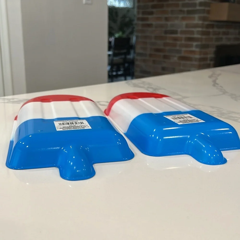 Cute. 2pc Tray's